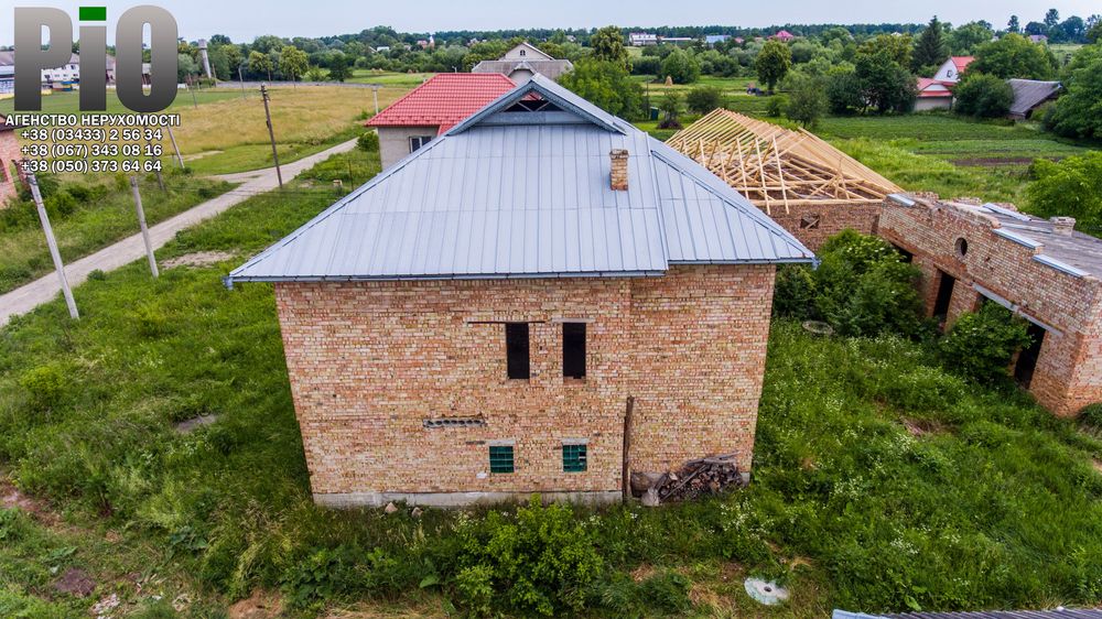 Будинок в с.Королівка біля Коломиї.