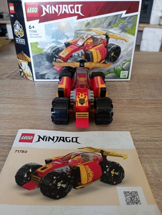 LEGO ninjago samochód wyścigowy Kaia