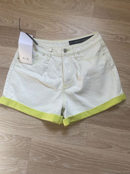 Джинсовые шорты armani