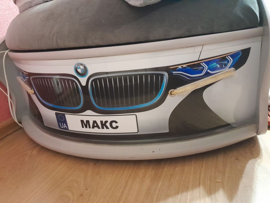 Ліжко - машина  дитяче