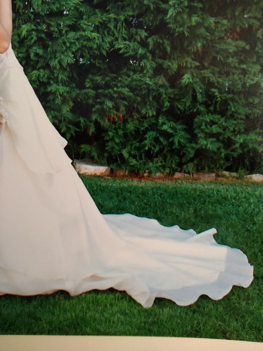 Vestido de Noiva + Mantilha