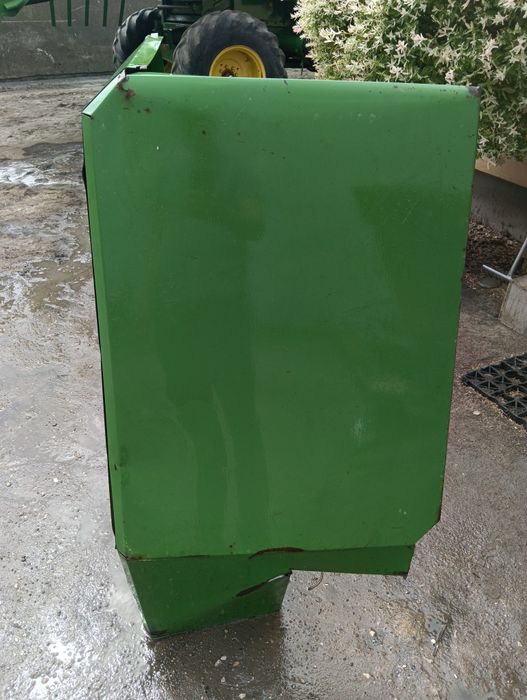 Osłona boczna John Deere 2054