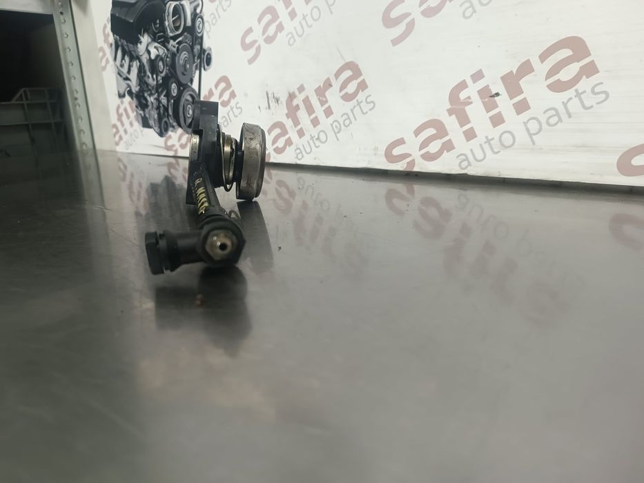 Conector do Tubo Embraiagem 7700113066 - RENAULT MASTER II Autocarro
