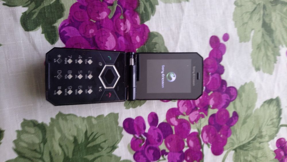 Części sony Ericsson f 100 jalou