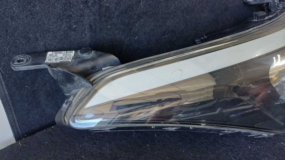 Lampa przednia prawa hyundai i20 ll lift
