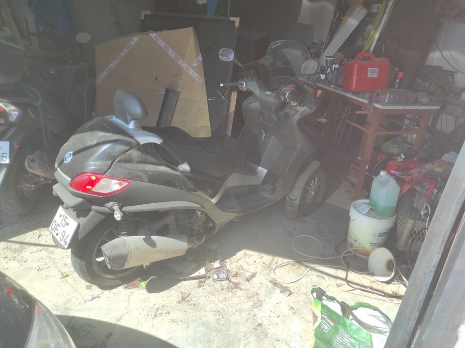 Piaggio MP3 400 LT