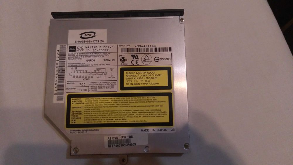 Wewnętrzny napęd DVD RW SD-R6372, Toshiba