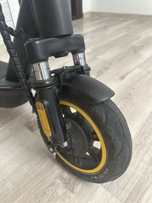 Продам електросамокат ninebot max g30 ultra