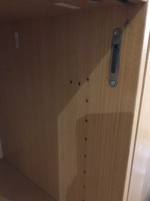 Тумба  с дверью - жалюзи , Німетчина