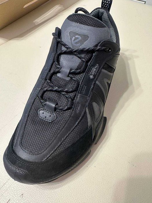 Шкіряні кросівки ECCO BIOM C-TRAIL M (Gore-Tex) оригінал идеал