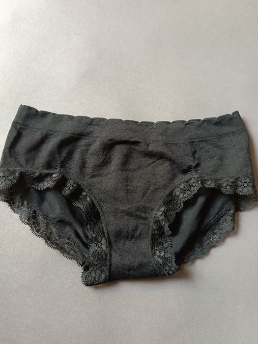 Жіночий комплект, трусики р.S,M