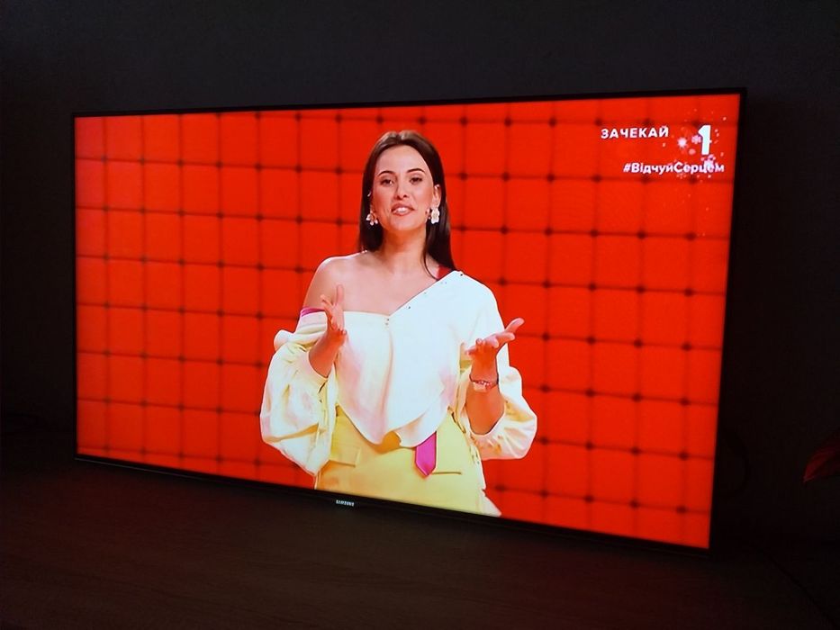 Smart TV. Samsung 40". Камера. Wi-Fi.