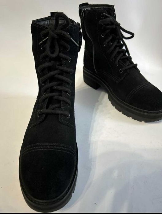 Жіночі замшеві ботинки clarks бренд 39 розмір