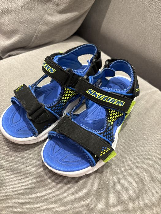 Детские босоножки Skechers размер 33,5