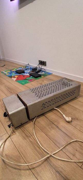 Grzejnik elektryczny ogrzewacz z czasów PRL