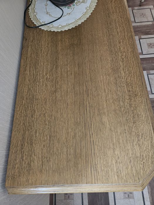 Комод натур дерево з скляними дверцятами_ціна договірна