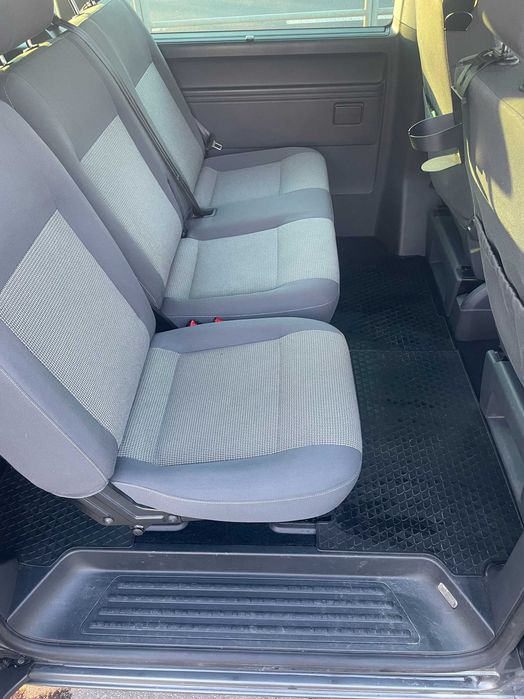 Volkswagen T5 Caravelle  Long - Bezwypadkowy, Polski salon, 128tys km.