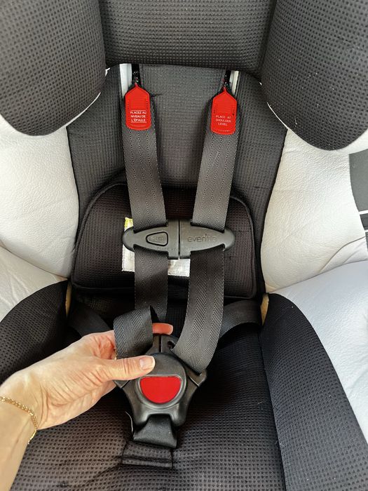 Автокрісло Еvenflo