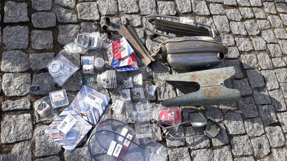 Peças para Peugeot e mobylette