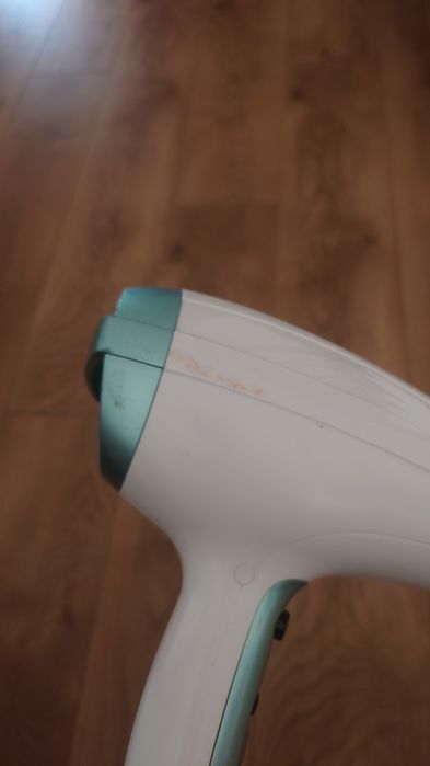 Suszarka remington shine therapy