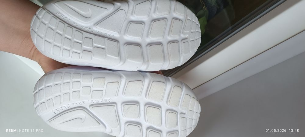 NIKE RUNNER 2 27розмір