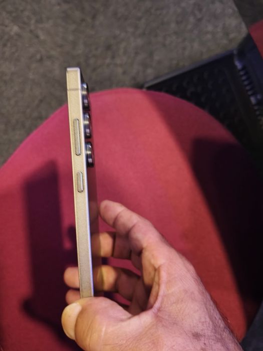 Samsung Galaxy s 25  512gb