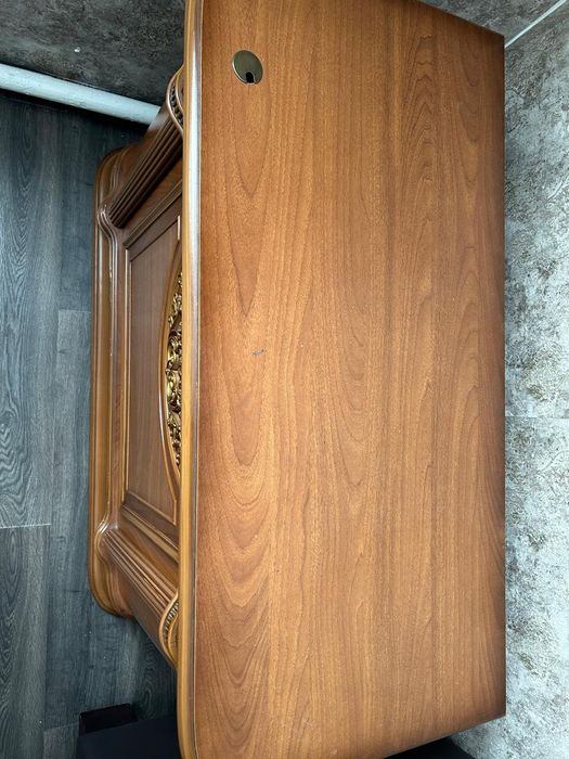 Стіл секретаря деревяний