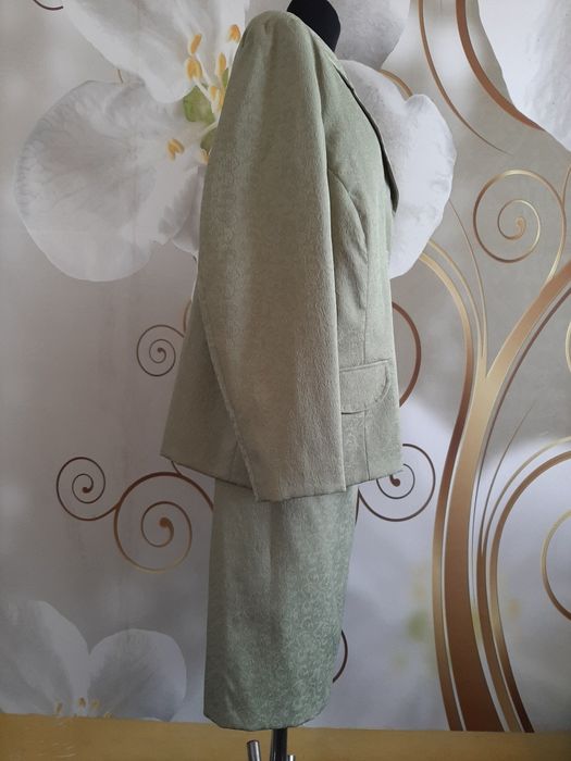 Kostium komplet pistacjowy 52