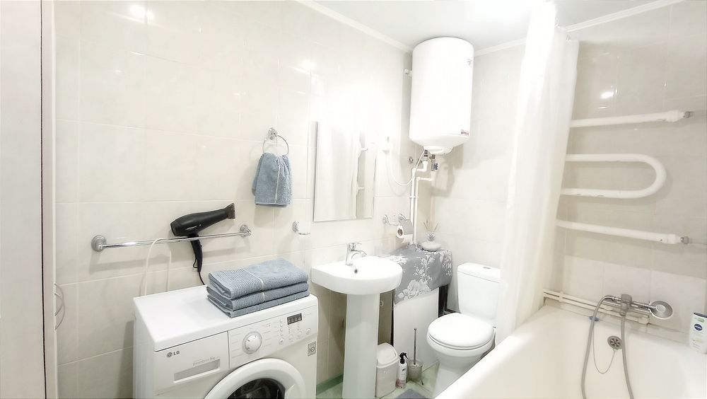 Новый год! Шикарные квартиры Сити-центр  2 и 4 этаж Почасово Ночь Сут