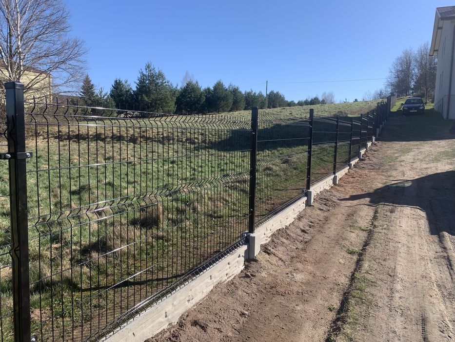 Ogrodzenia panelowe 3D, ogrodzenia montaz, material