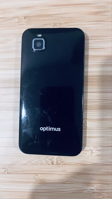 Telemovel Optimus Barcelona