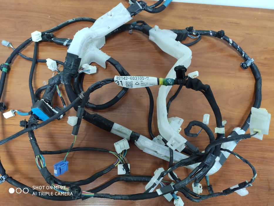 Проводка салон торпеда land cruiser 200