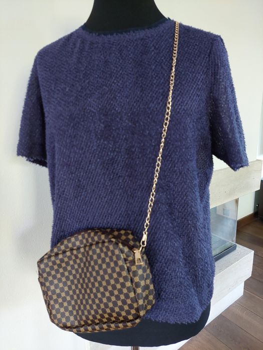 Brązowa torebka. Złoty łańcuszek #nerka