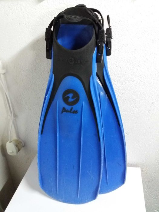 Nas profundezas do Mar Equipamento Mergulho completo