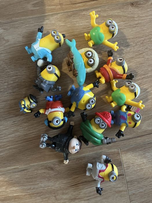 Zestaw figurek do zabawy minions