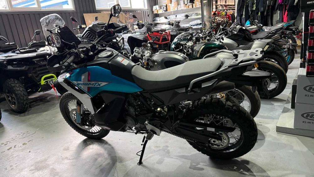 Мотоцикл CFMOTO 800MT-X