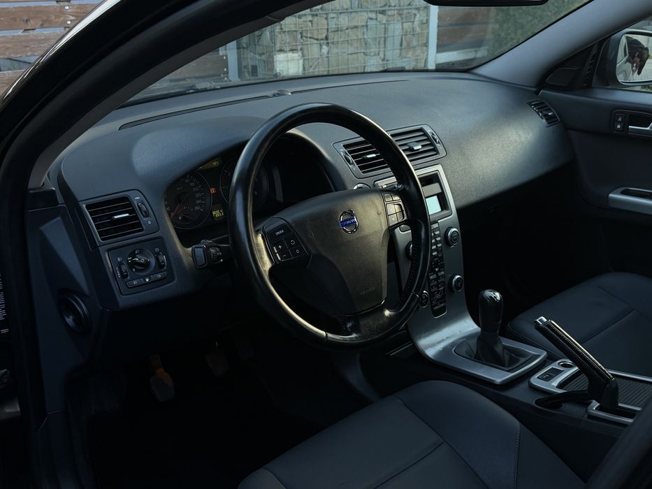 Volvo v50 2009р 1.6 дизель