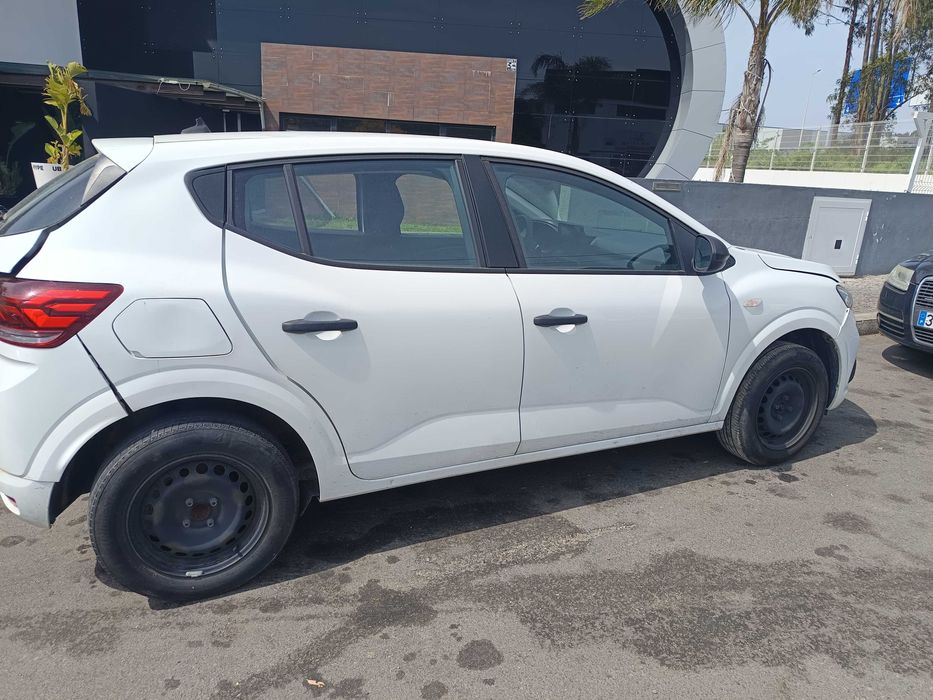 DACIA Sandero III Essentia salvado