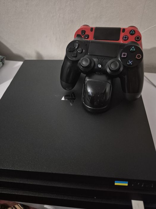 PS4 Pro, Sony Playstation 4 Pro 1Tb. 13.02 з двома геймпадами оригінал
