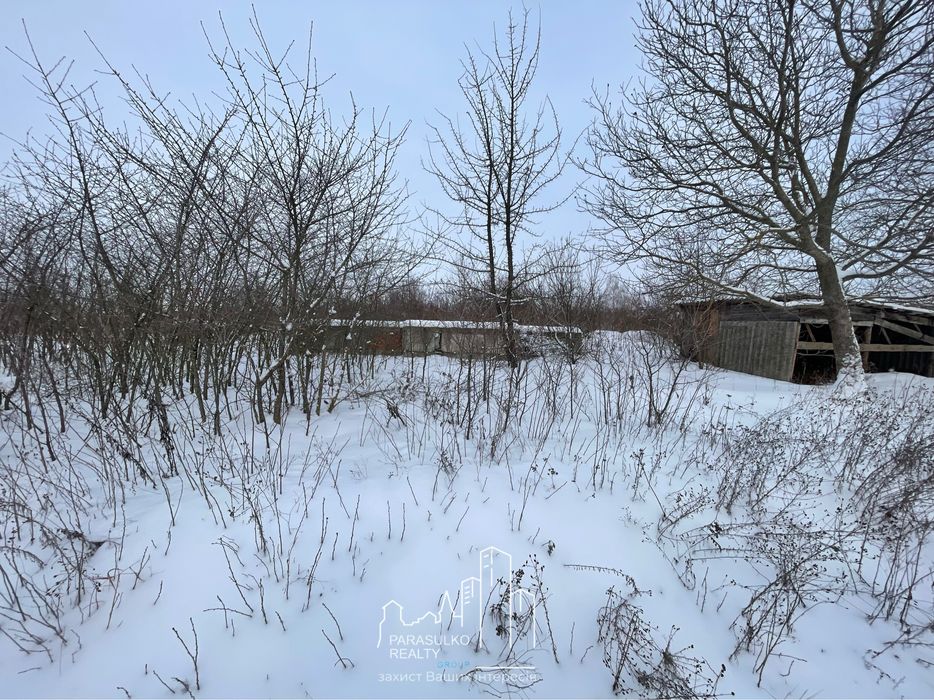 Продам рівну земельну ділянку під будівництво