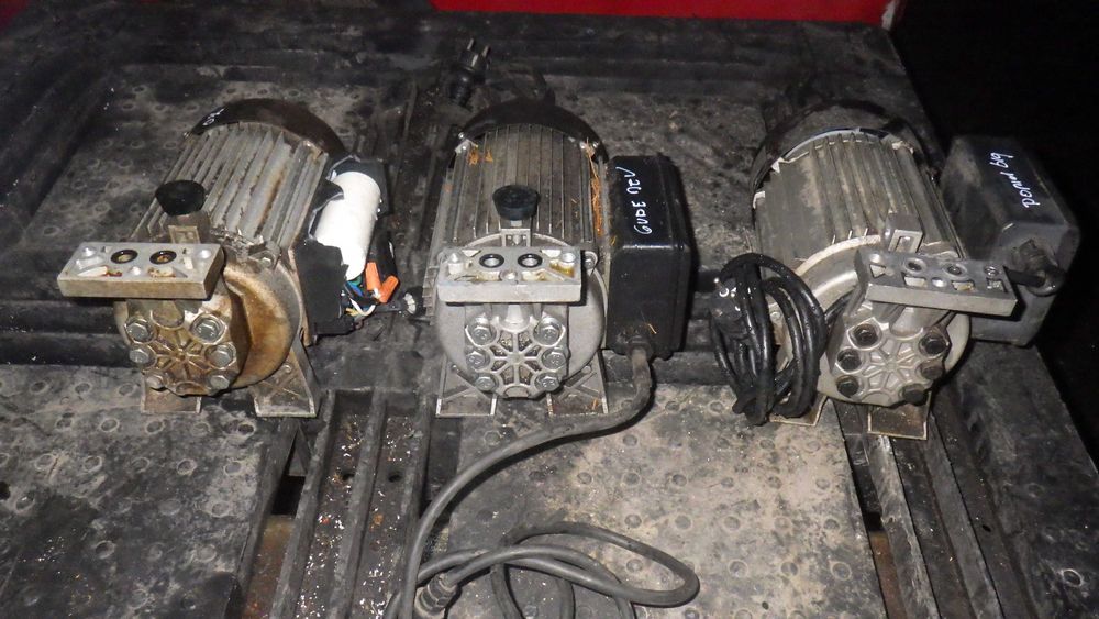 Pompa Hydrauliczna Elektryczna -Łuparka Rębak  7 ton, Oryginalna