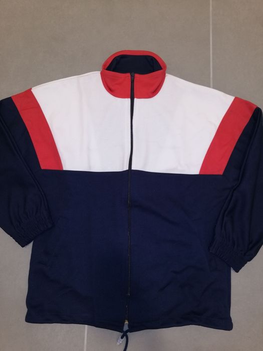 Casaco de fato de treino T-S - novo