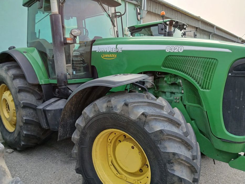 John Deere 8320  John Deere 8320 | 2002 | 320 KM | 12 063 h | Po remoncie w ASO