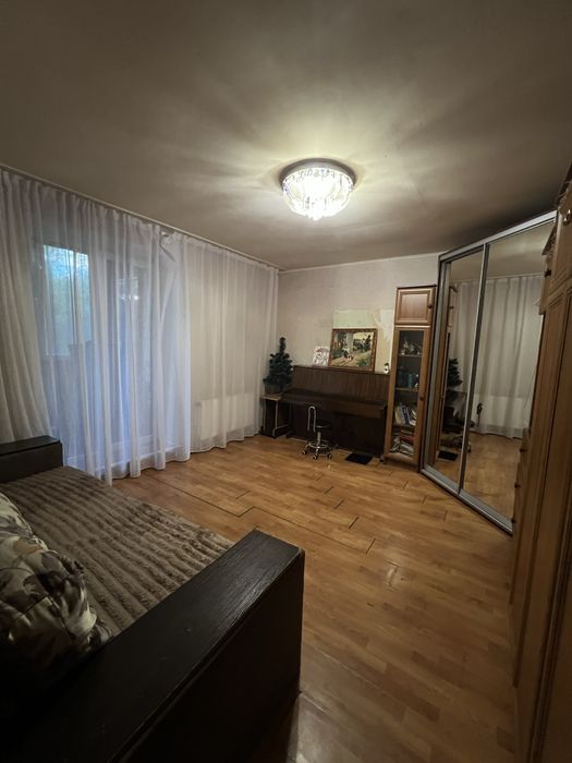 Продам 3- кімнатну квартиру на 1 поверсі у центрі міста - View 3