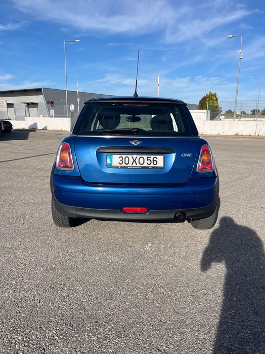 MINI ONE 1.4 azul