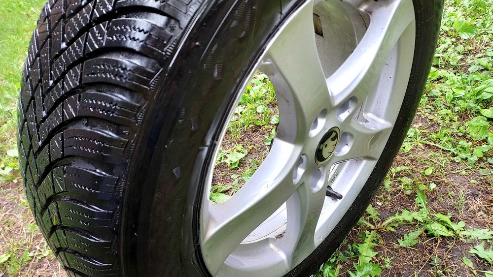 Німецькі диски Borbet R16 5x112 ET48 + зимова гума Hankook 205/60 R16 Ціна: 11 800 грн (торг)