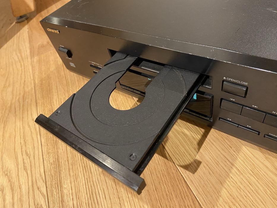 Odtwarzacz CD Onkyo DX-7511 z pilotem
