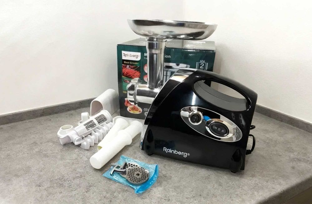 М’ясорубка нова електрична / мясорубка электрическая - соковижималка