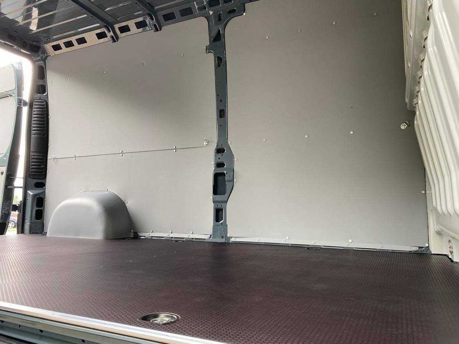 Zabudowa busa furgon brygadówka podłoga nadkola boki okazja