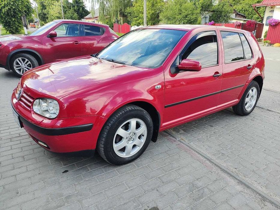 Volkswagen Golf 2003